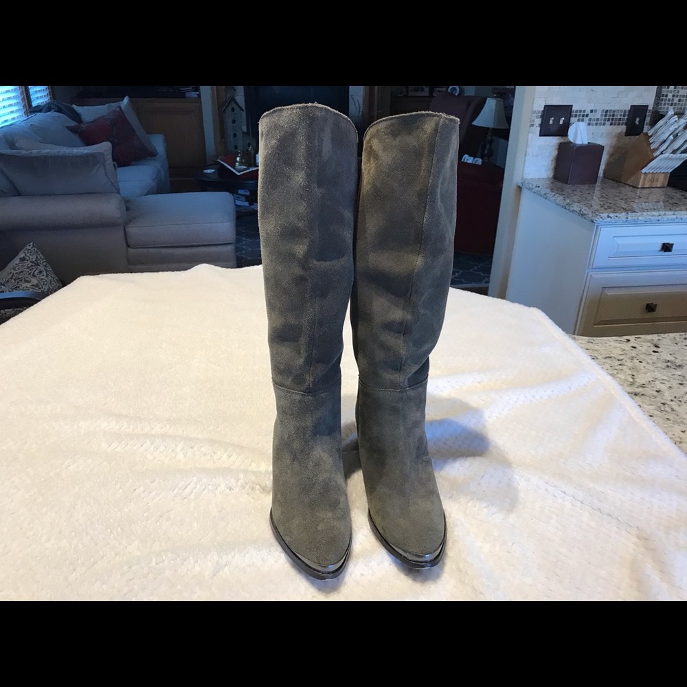 Chinese Laundry Suede Boots - Picture 4 of 4